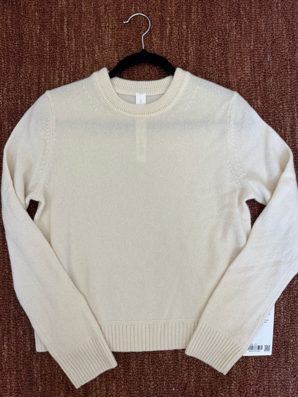 NWT Lululemon Cashmere Slim Fit Crewneck Sweater in Ivory - Picture 2 of 10
